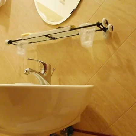 Degli Amici Oda ve Kahvaltı Ciampino