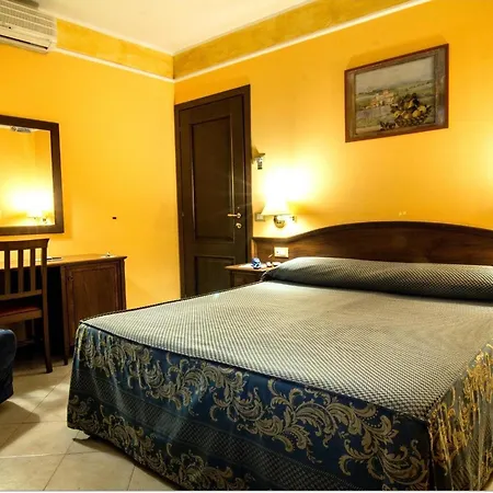 Degli Amici Bed and breakfast 3*