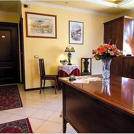 Degli Amici Bed and Breakfast